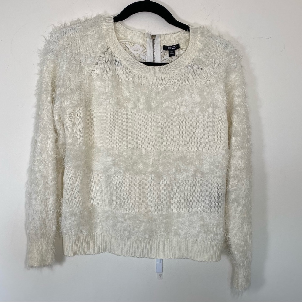 COXO Sweater size large
